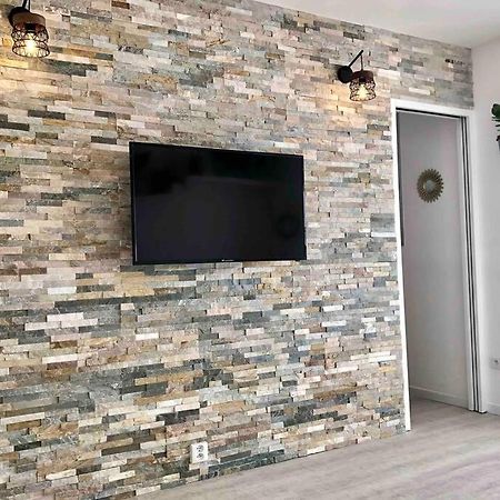 Grand Studio Cabine 30 M² Centre Ville, Refait A Neuf Pour Vous ! Climatise Λα Γκραντ-Μοτ Εξωτερικό φωτογραφία