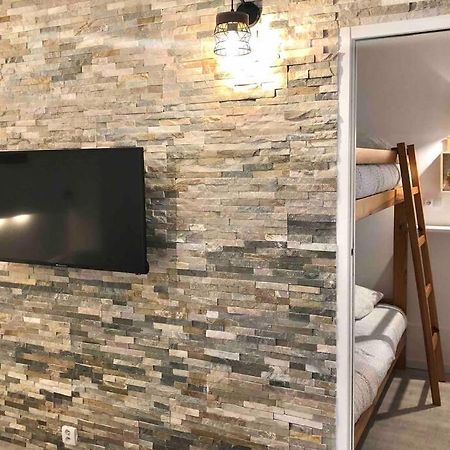 Grand Studio Cabine 30 M² Centre Ville, Refait A Neuf Pour Vous ! Climatise Λα Γκραντ-Μοτ Εξωτερικό φωτογραφία