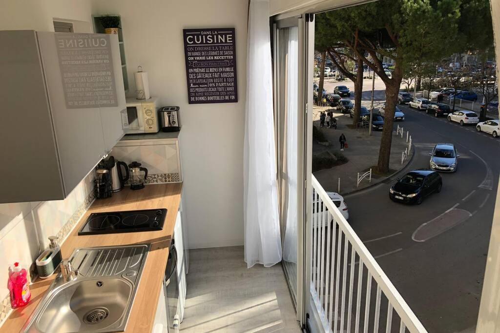 Grand Studio Cabine 30 M² Centre Ville, Refait A Neuf Pour Vous ! Climatise Λα Γκραντ-Μοτ Εξωτερικό φωτογραφία